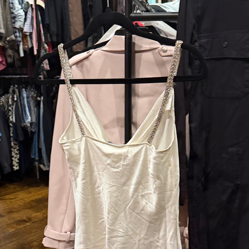 Generation Love White Satin Top XS NWT - Picture 6 of 6